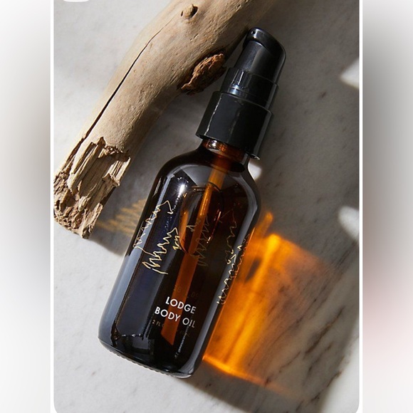 NIB Free People 1809 Collection Lodge Body Oil - Picture 1 of 6